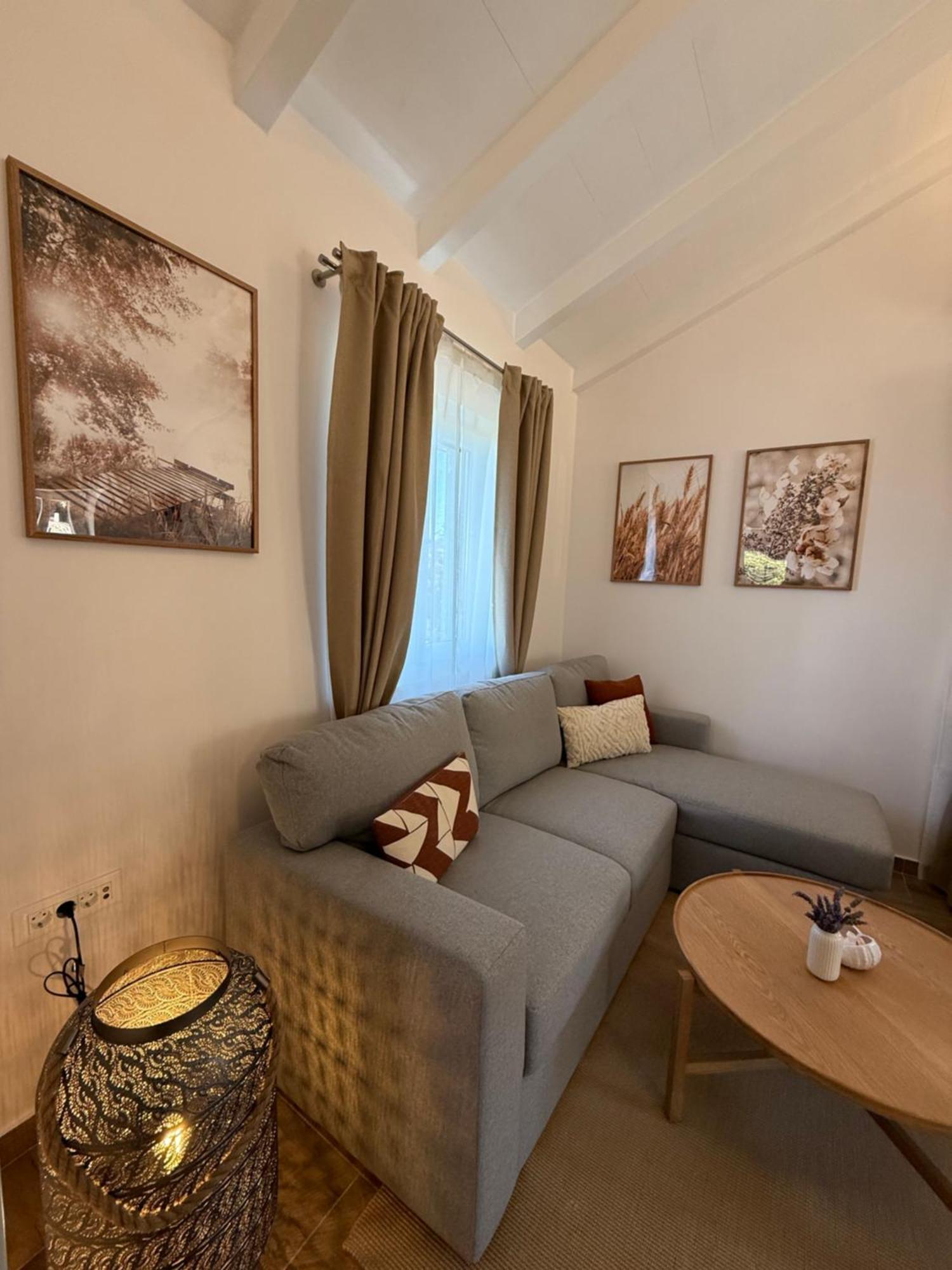 Guest House Lena, Nerezine, Mali Losinj Bagian luar foto