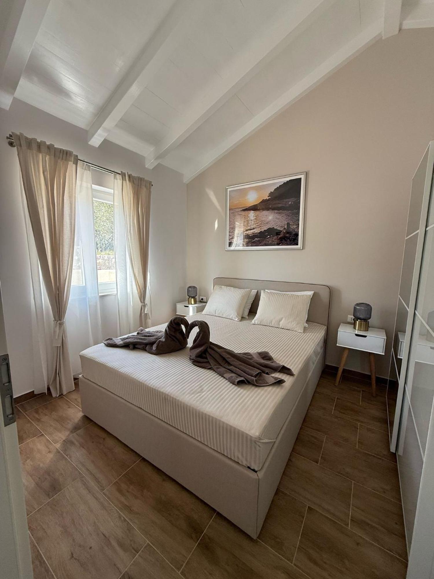Guest House Lena, Nerezine, Mali Losinj Bagian luar foto